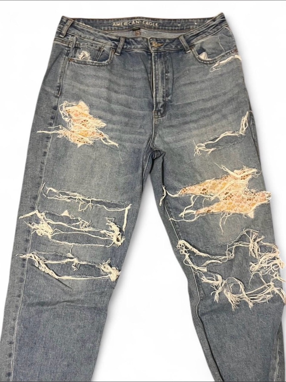 American Eagle women’s ripped jeans with patterns